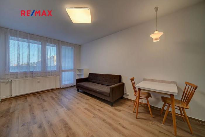 Pronájem bytu 2+kk, Kolín, Moravcova, 43 m2