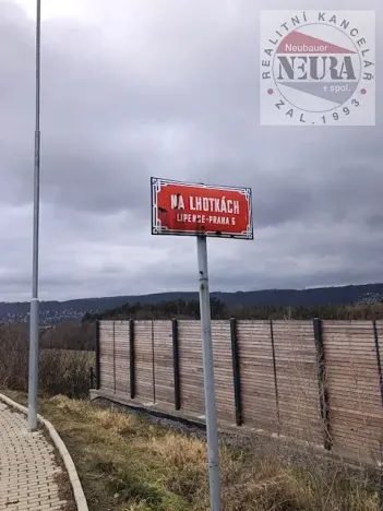 Prodej pozemku pro bydlení, Praha - Lipence, Na Lhotkách, 5510 m2