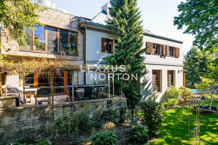 Prodej vily, Unhošť, Unhošťská, 320 m2