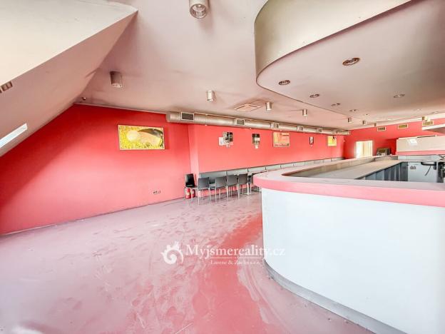 Pronájem obchodního prostoru, Znojmo - Oblekovice, Evropská, 230 m2