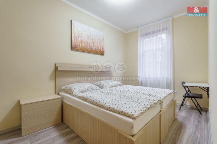 Pronájem bytu 1+1, Karlovy Vary, Vítězná, 43 m2