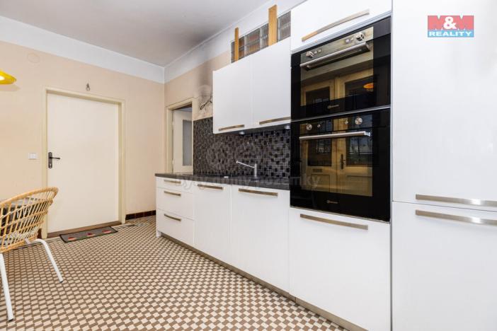 Prodej rodinného domu, Hořice, Janákova, 705 m2