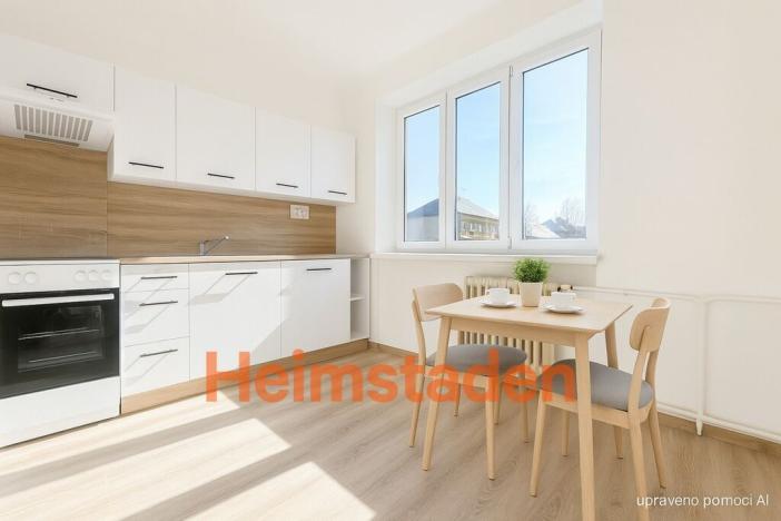 Pronájem bytu 2+1, Karviná - Nové Město, Havířská, 55 m2