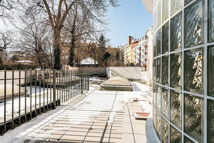 Pronájem kanceláře, Brno, Rostislavovo náměstí, 228 m2