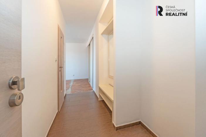 Prodej bytu 3+1, Znojmo, Bolzanova, 64 m2