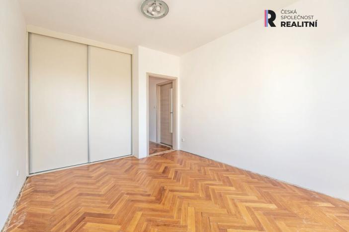 Prodej bytu 3+1, Znojmo, Bolzanova, 64 m2