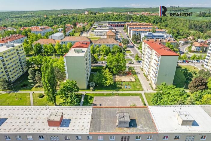 Prodej bytu 3+1, Znojmo, Bolzanova, 64 m2