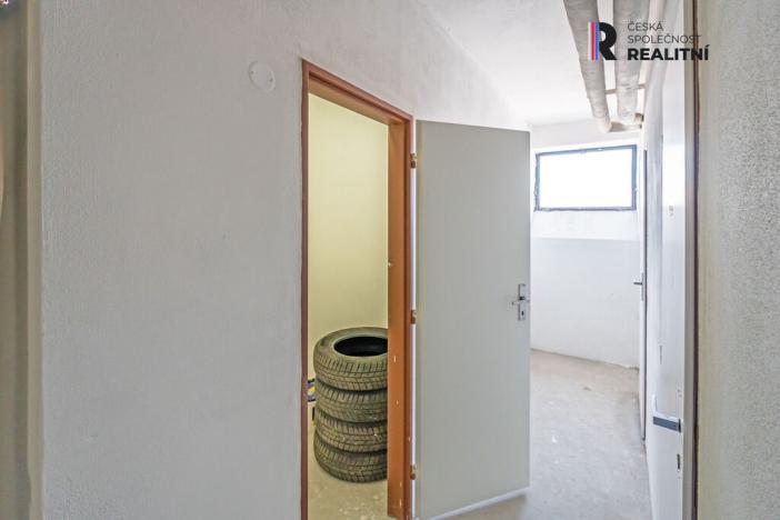 Prodej bytu 3+1, Znojmo, Bolzanova, 64 m2