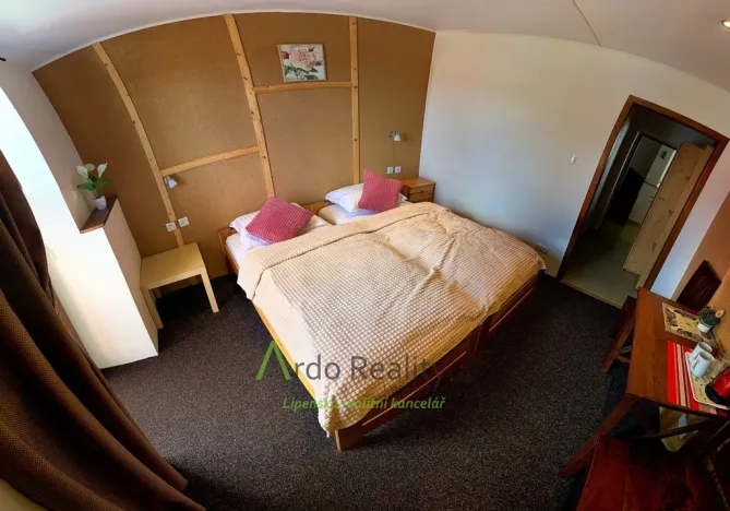 Prodej ubytování, Frymburk, 595 m2