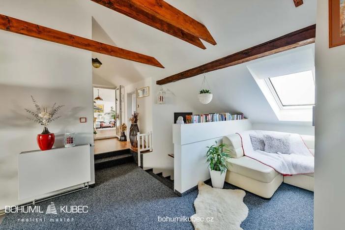 Prodej činžovního domu, Chýnov, Bílkova, 762 m2