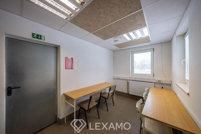 Pronájem výrobních prostor, Moravské Budějovice - Vranín, 200 m2