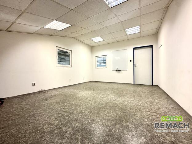 Pronájem skladu, Bojkovice, Nádražní, 450 m2