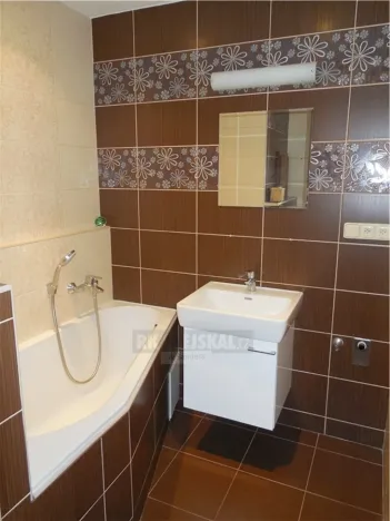 Pronájem bytu 2+kk, České Budějovice - České Budějovice 2, J. Bendy, 47 m2