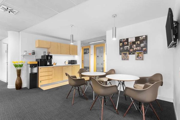 Pronájem kanceláře, Praha - Smíchov, Nádražní, 20 m2