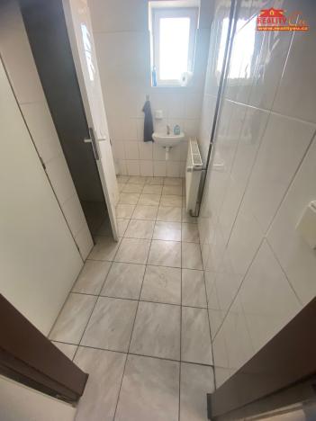 Pronájem skladu, Nové Město nad Metují, Havlíčkova, 1322 m2