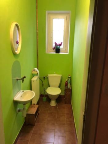 Prodej rodinného domu, Kunratice u Cvikova, 900 m2