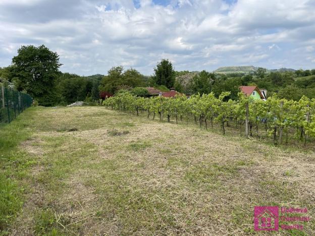 Prodej zahrady, Mikulov, 935 m2