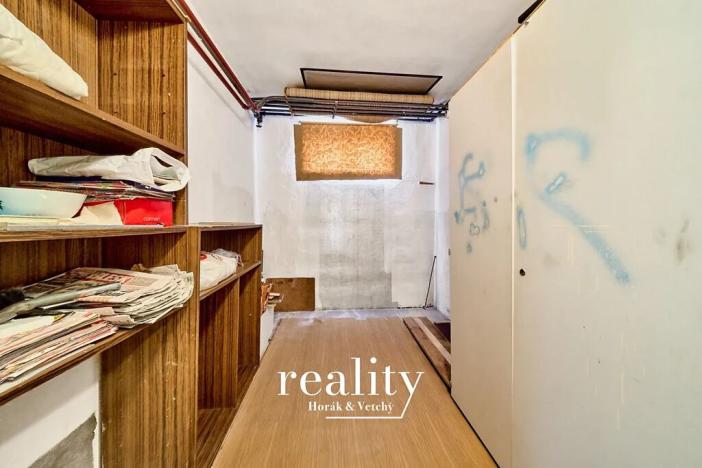 Prodej bytu 3+1, Šumná, 69 m2