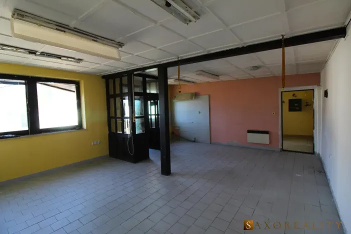 Pronájem výrobních prostor, Nové Hrady, Sídliště míru, 215 m2