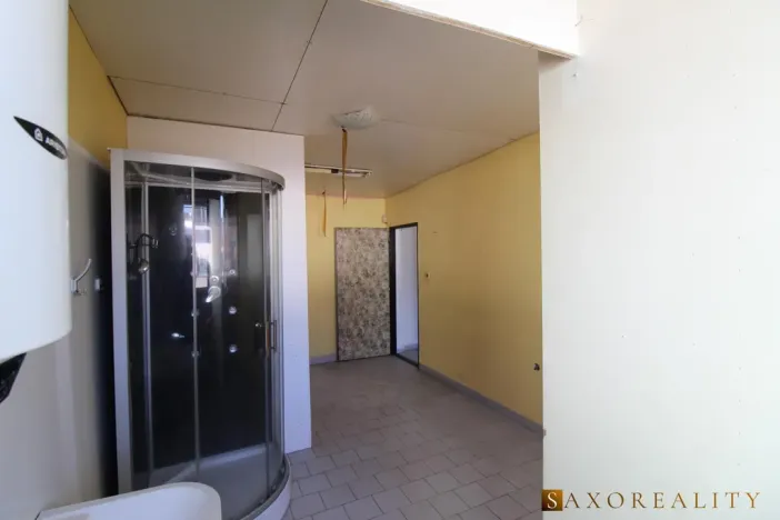 Pronájem výrobních prostor, Nové Hrady, Sídliště míru, 215 m2