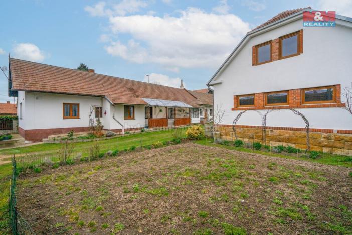 Prodej zemědělské usedlosti, Běchary, 150 m2