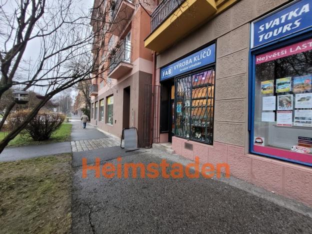 Pronájem kanceláře, Karviná - Nové Město, Čapkova, 36 m2