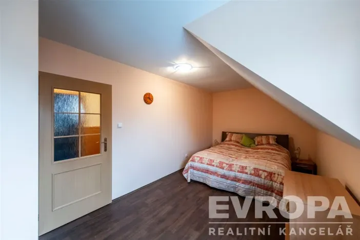 Prodej rodinného domu, Jesenice, Budějovická, 400 m2