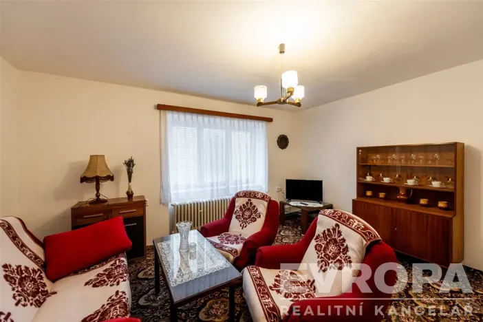 Prodej rodinného domu, Jesenice, Budějovická, 400 m2