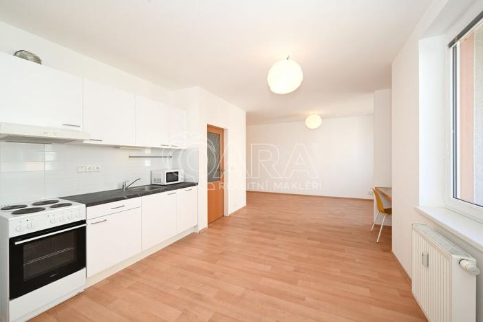 Pronájem bytu 1+kk, Praha - Záběhlice, Ginzova, 45 m2