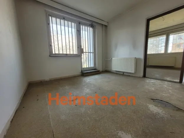 Pronájem obchodního prostoru, Orlová - Lutyně, Masarykova třída, 25 m2