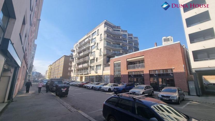 Prodej bytu 2+kk, Praha - Libeň, Drahobejlova, 52 m2