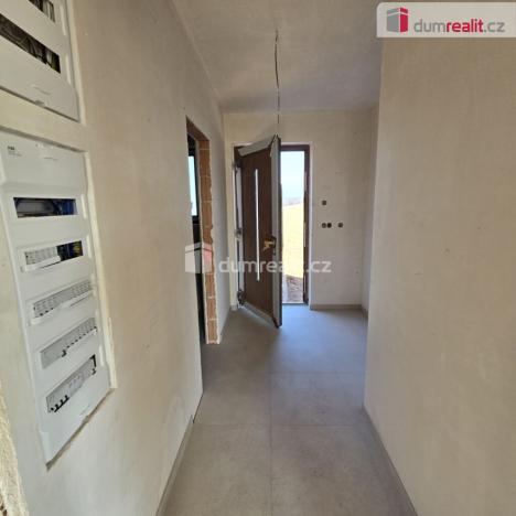 Prodej rodinného domu, Mořina, 106 m2