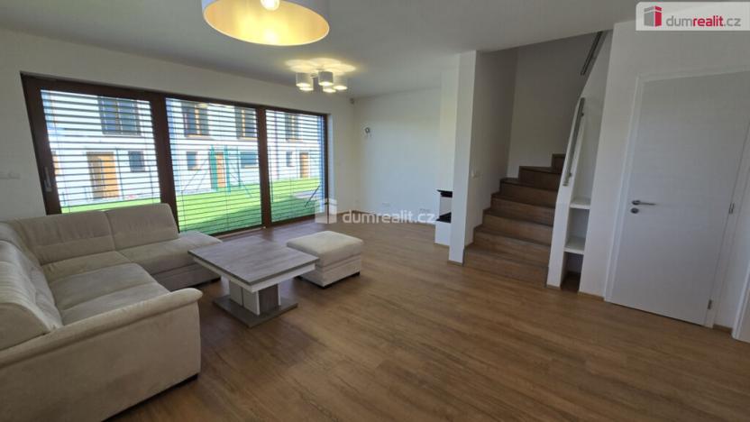 Prodej rodinného domu, Mořina, 106 m2