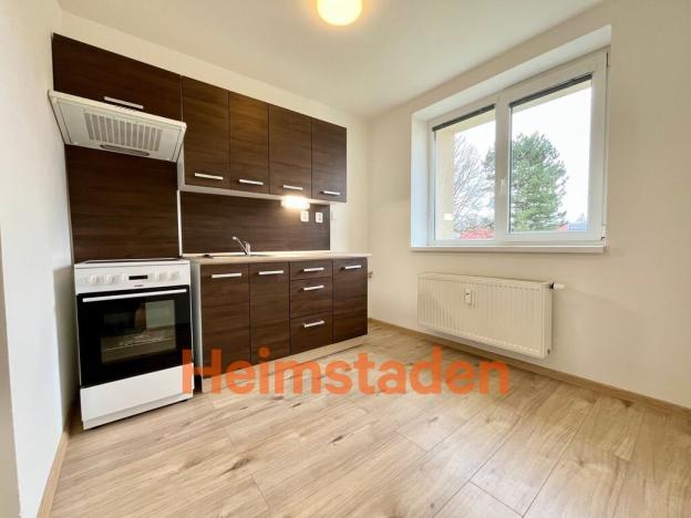 Pronájem bytu 1+1, Ostrava - Kunčičky, Nadační, 29 m2