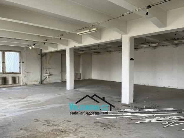 Pronájem skladu, Kroměříž, Hulínská, 792 m2