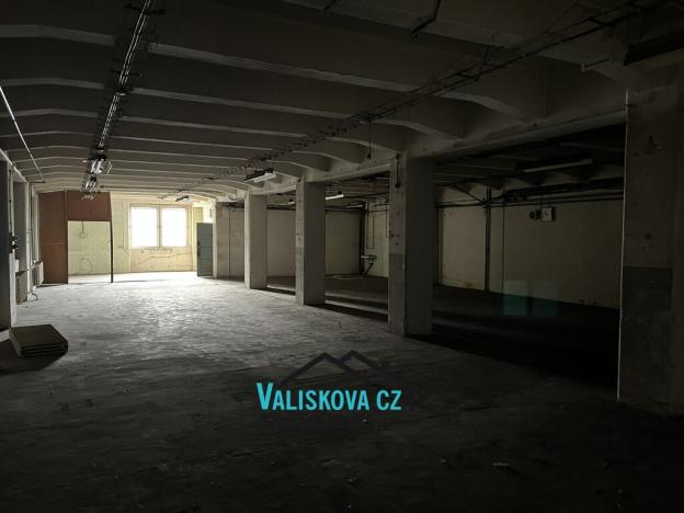 Pronájem skladu, Kroměříž, Hulínská, 792 m2