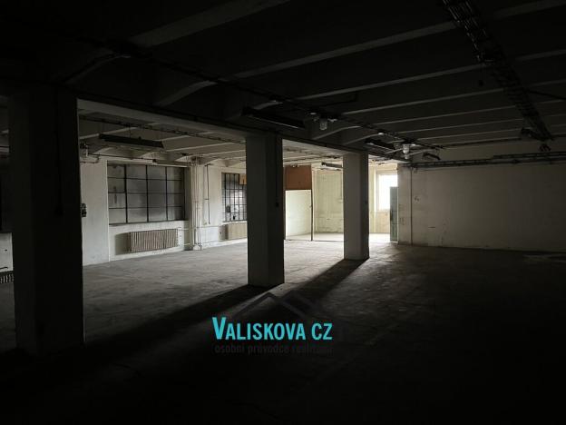 Pronájem skladu, Kroměříž, Hulínská, 792 m2
