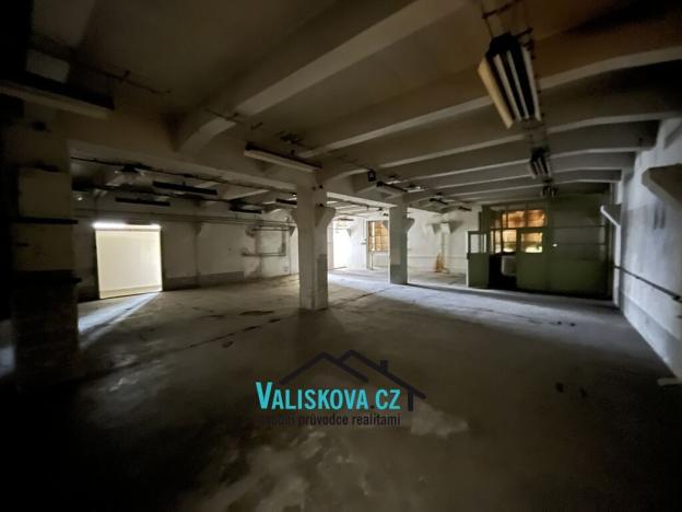 Pronájem skladu, Kroměříž, Hulínská, 792 m2