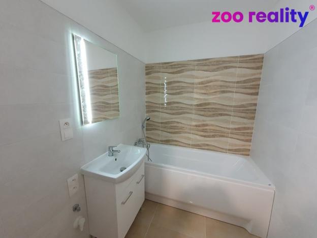 Pronájem bytu 2+1, Chomutov, Pod Břízami, 64 m2