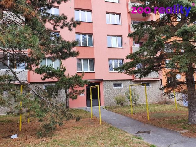 Pronájem bytu 2+1, Chomutov, Pod Břízami, 64 m2