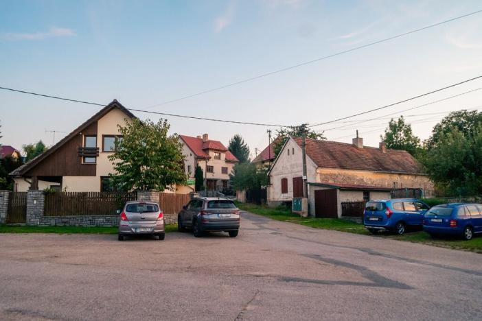 Prodej rodinného domu, Lešany - Břežany, 300 m2