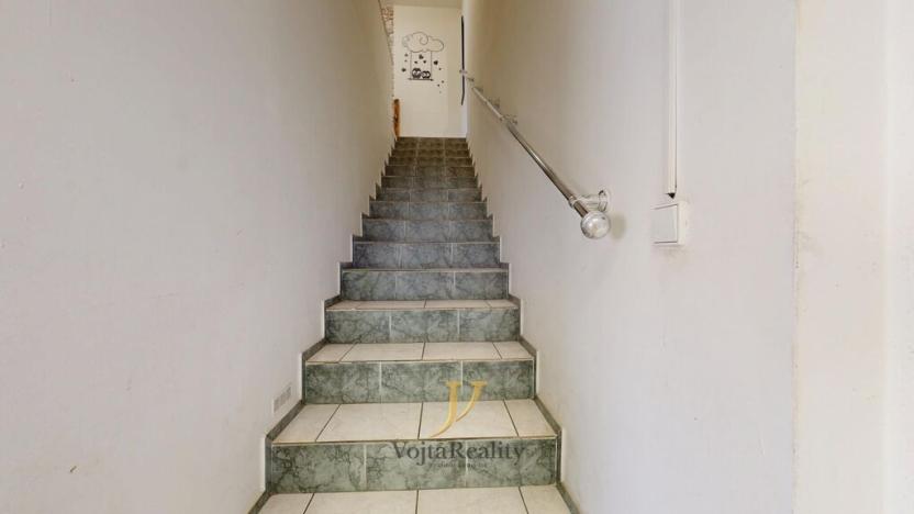 Prodej výrobních prostor, Olomouc, Rolsberská, 331 m2