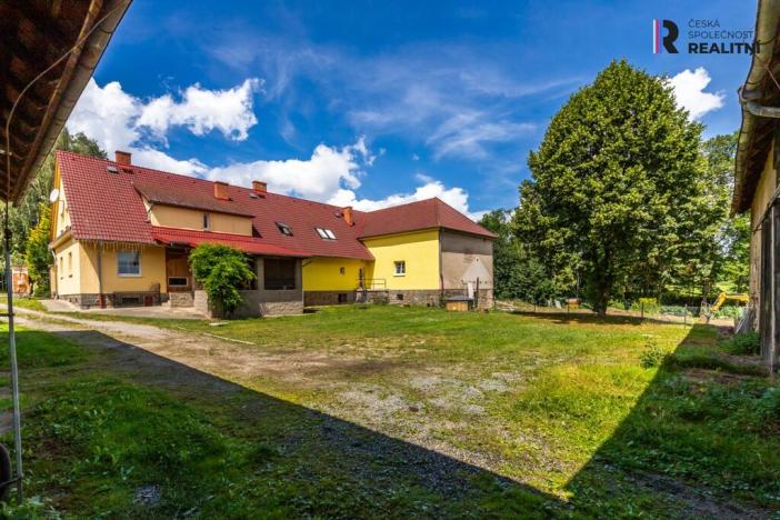 Prodej obchodního prostoru, Bystřice - Semovice, 800 m2