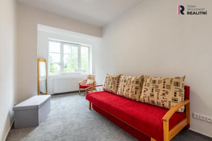 Prodej obchodního prostoru, Bystřice - Semovice, 800 m2