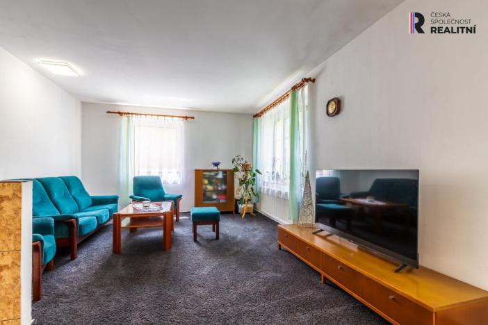 Prodej obchodního prostoru, Bystřice - Semovice, 800 m2