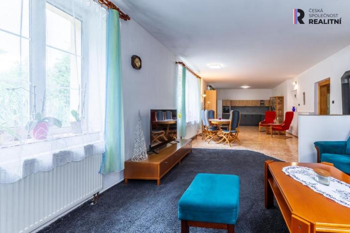 Prodej obchodního prostoru, Bystřice - Semovice, 800 m2