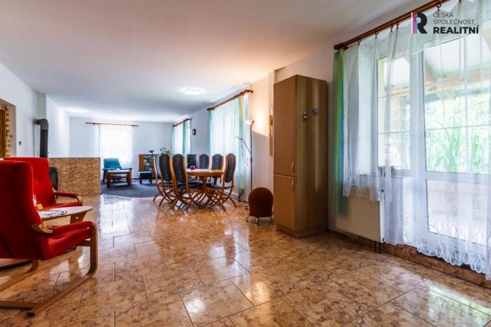 Prodej obchodního prostoru, Bystřice - Semovice, 800 m2