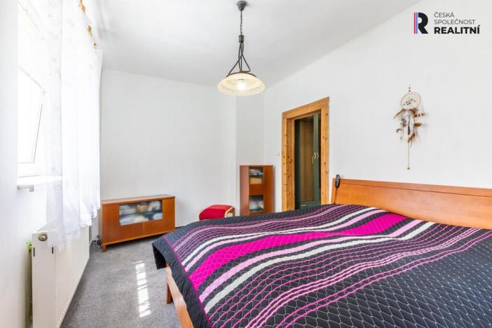 Prodej obchodního prostoru, Bystřice - Semovice, 800 m2