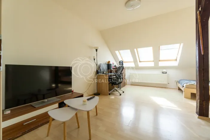 Prodej bytu 3+1, Brandýs nad Labem-Stará Boleslav - Brandýs nad Labem, Komenského nám., 113 m2