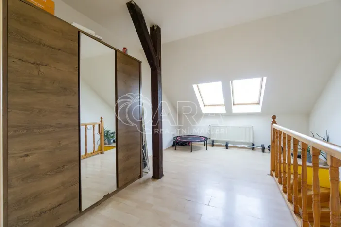 Prodej bytu 3+1, Brandýs nad Labem-Stará Boleslav - Brandýs nad Labem, Komenského nám., 113 m2